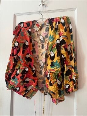 FARM Rio Toucan Print Mixed Color Open Front Top - Yellow, Red, Black